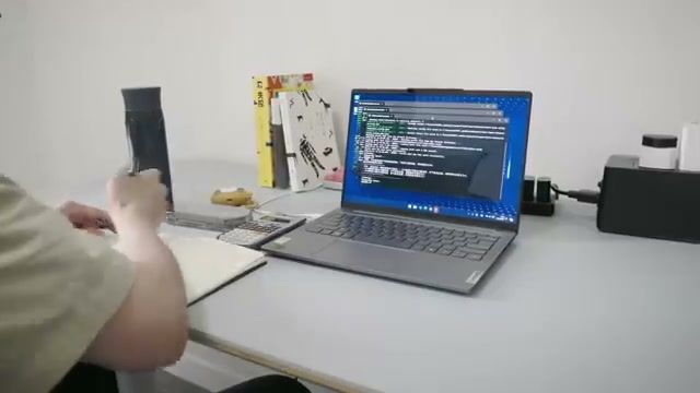 AI 自动抓取并总结知乎热榜数据